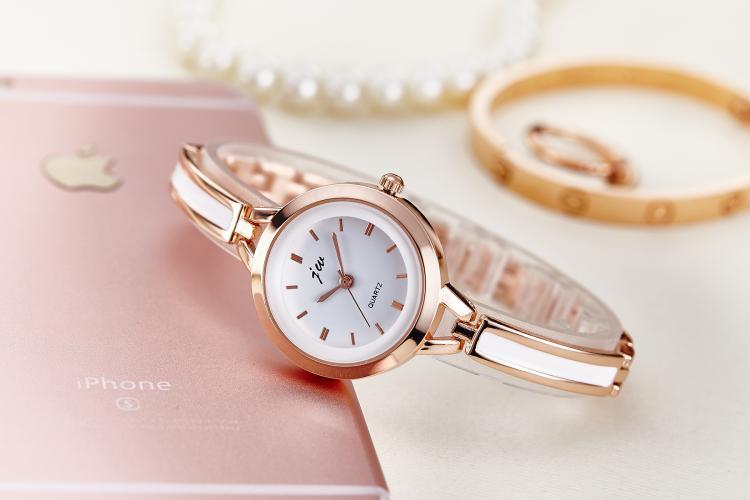 Fashion watch bracelet for women