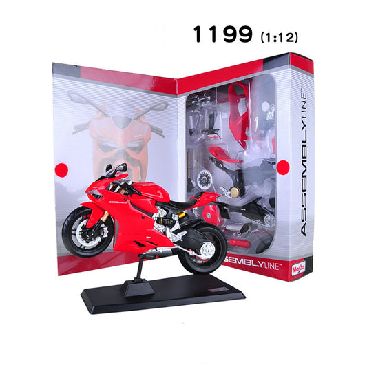 Meritor Figure 1:12 Assembled Motorcycle Model
