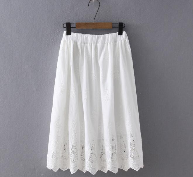 Hollow lace skirt for women