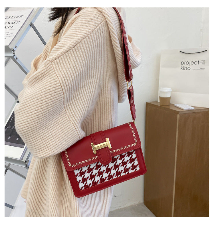 Retro Western Fashion One-shoulder Small Square Bag