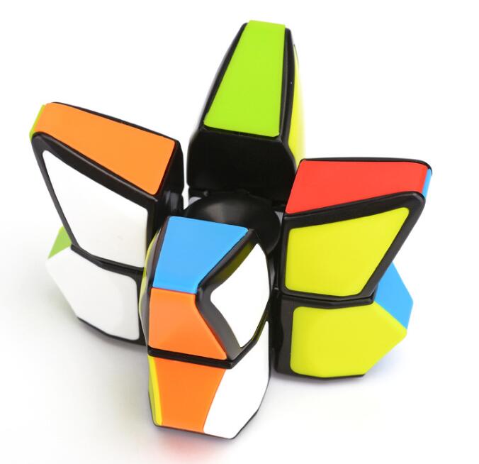 Fingertip Rubik's cube spinning top