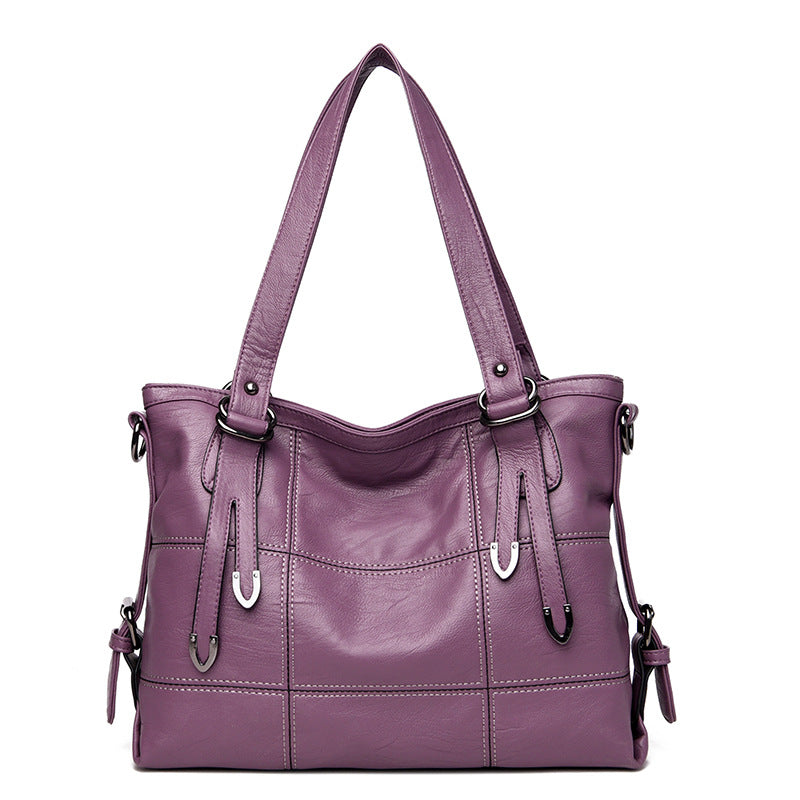 One shoulder bag for middle-aged ladies
