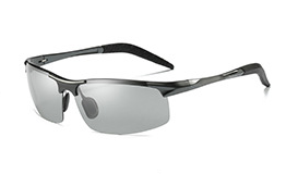 Photochromic Polarized Sunglasses