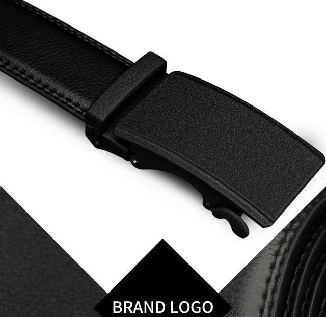Men's leather belt with automatic buckle