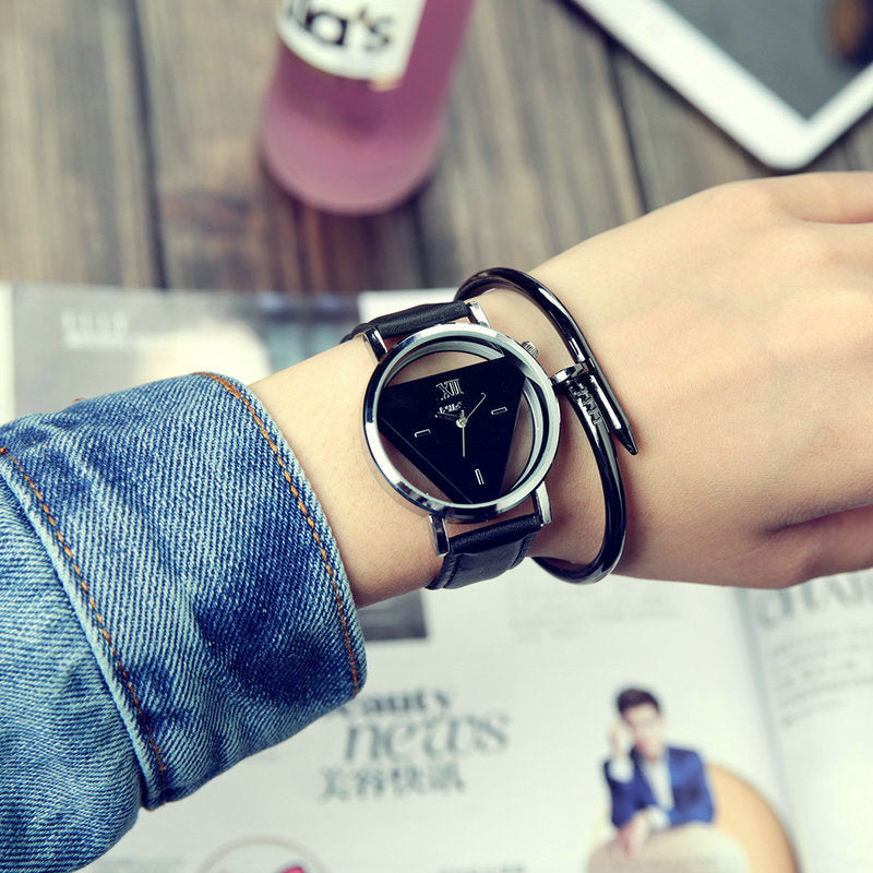 Korean female neutral men watch hollow belt fashion Harajuku lovers watch students non mechanical quartz watch