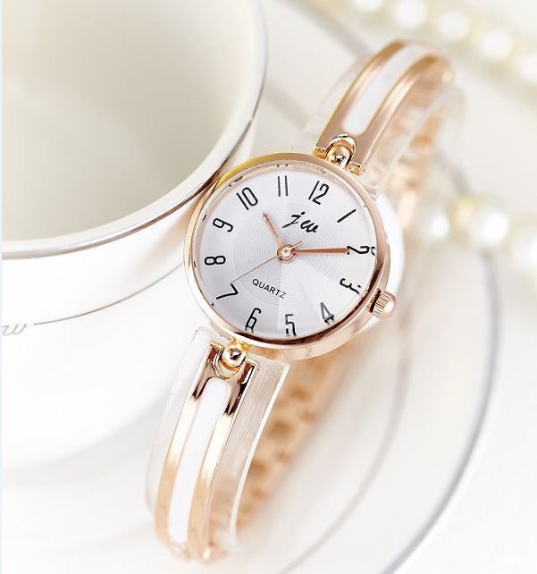 Women Steel belt fashion watch