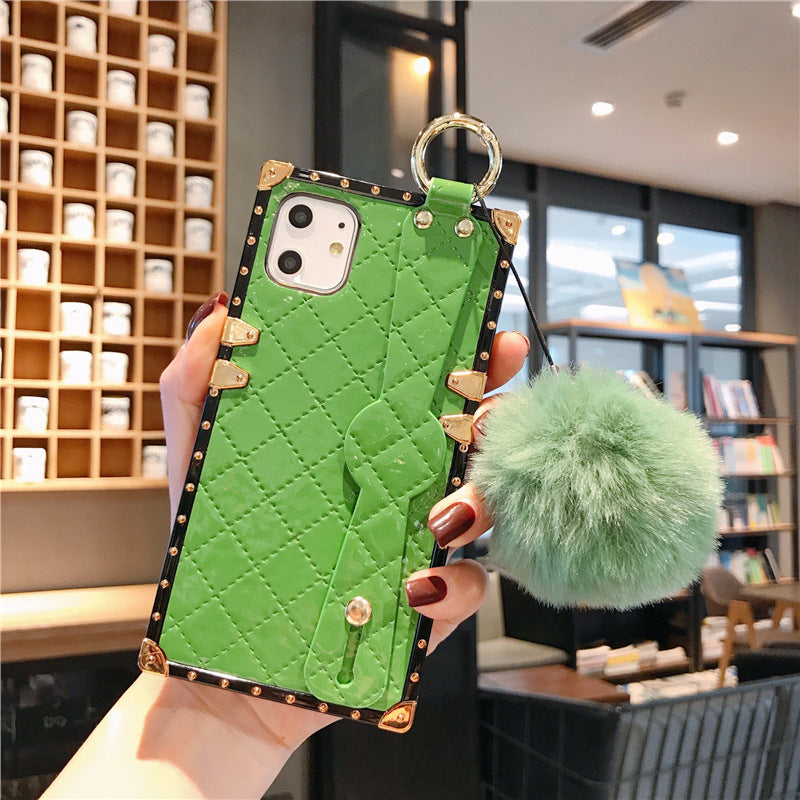 Diamond lattice leather protective case
