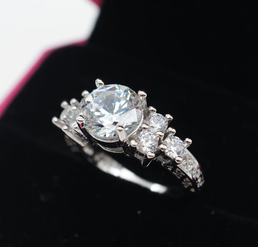 Women diamond hand ornaments wholesale high grade eight heart eight arrow zircon engagement ring