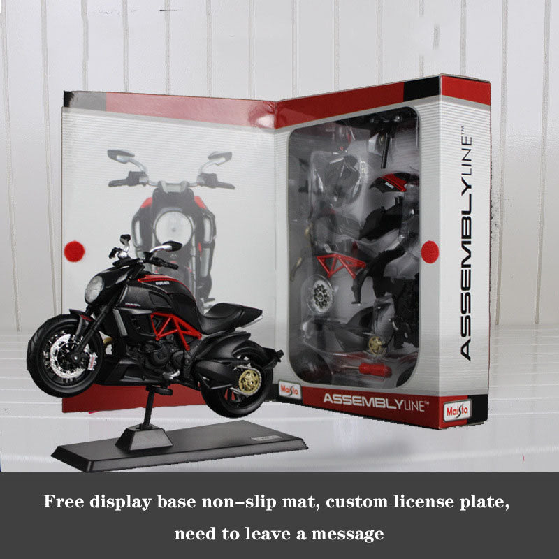 Meritor Figure 1:12 Assembled Motorcycle Model