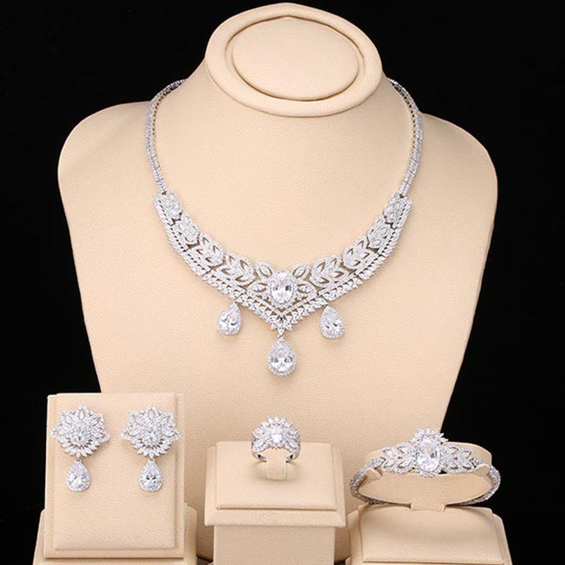Bridal jewelry for women