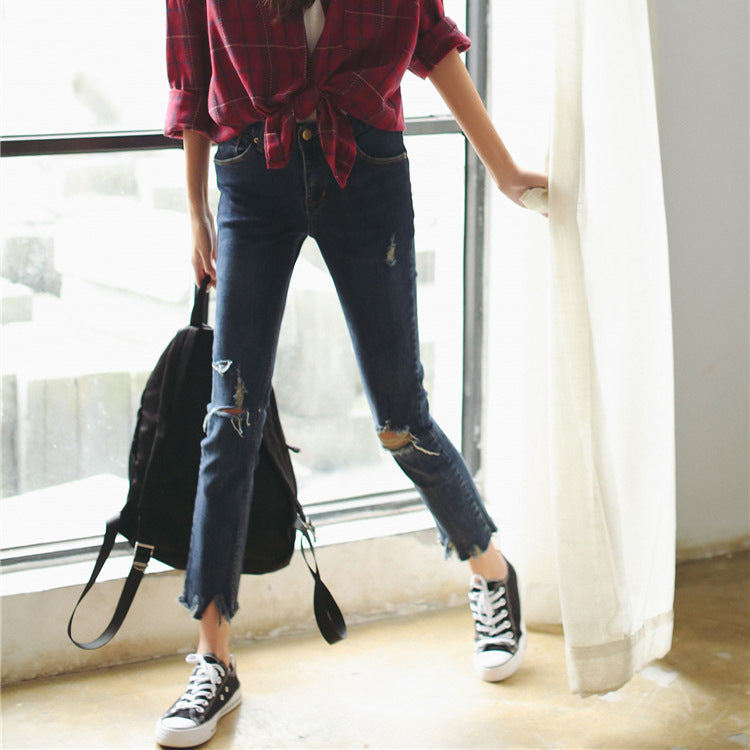 Slim-fit flared cropped pants for women