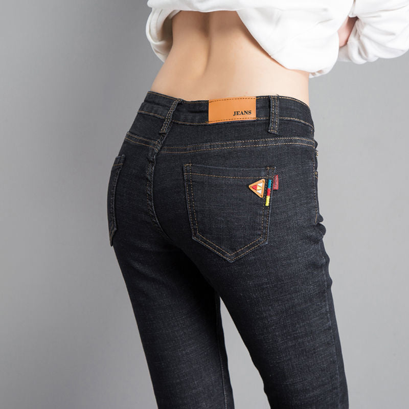 Women's Jeans With Small Feet Look Thin In Autumn And Winter 2021