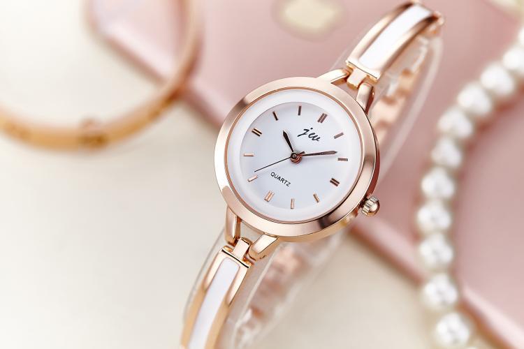 Fashion watch bracelet for women