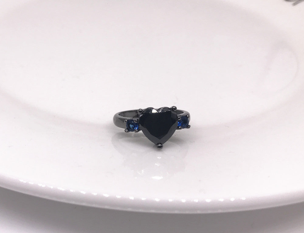 New European and American love shaped women ring plated 925 silver black gold black gun color ring engagement jewelry