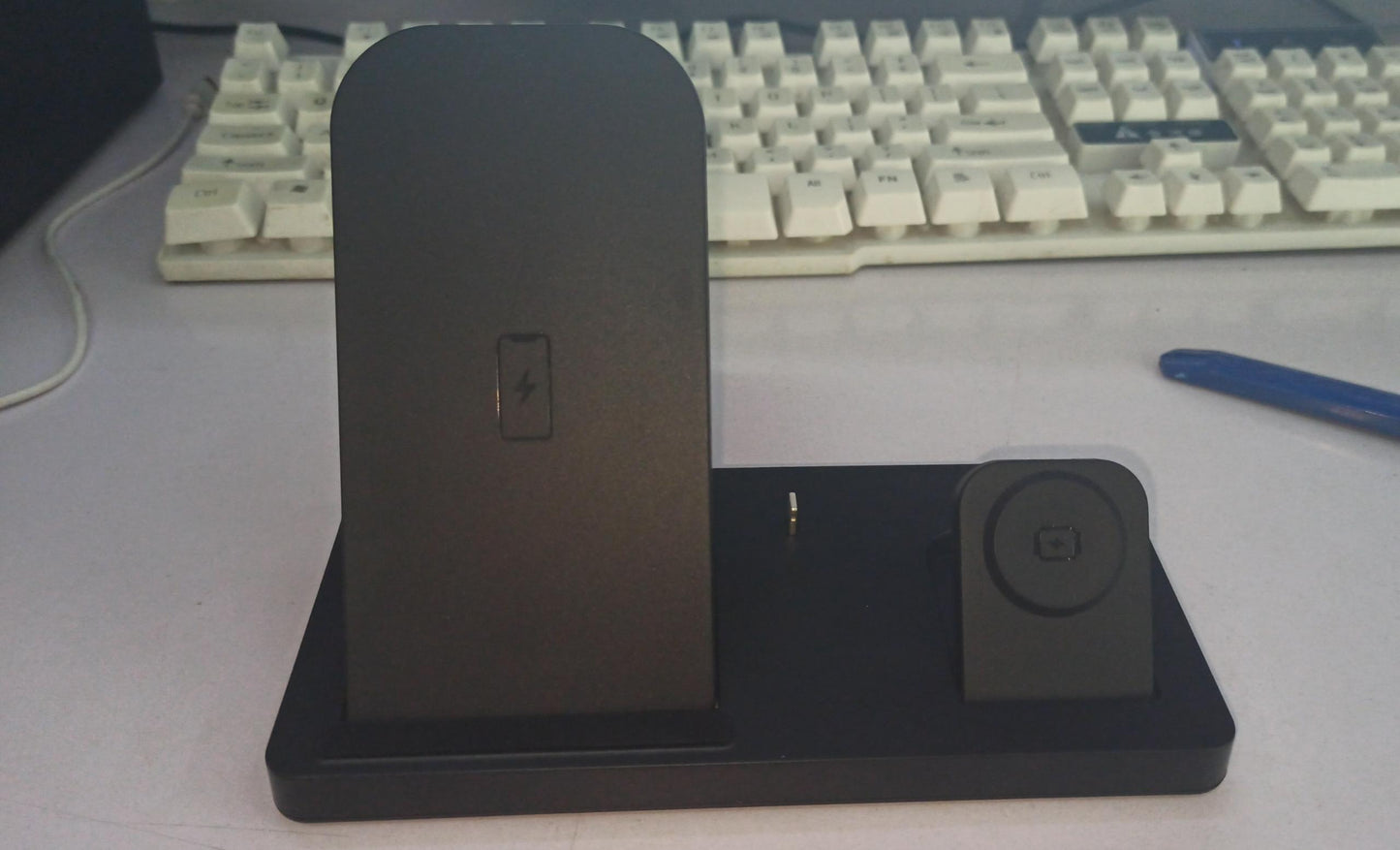 Detachable Wireless Charging Stand with Foldable Wireless Charging multi functional Smart Watch Charging Doc