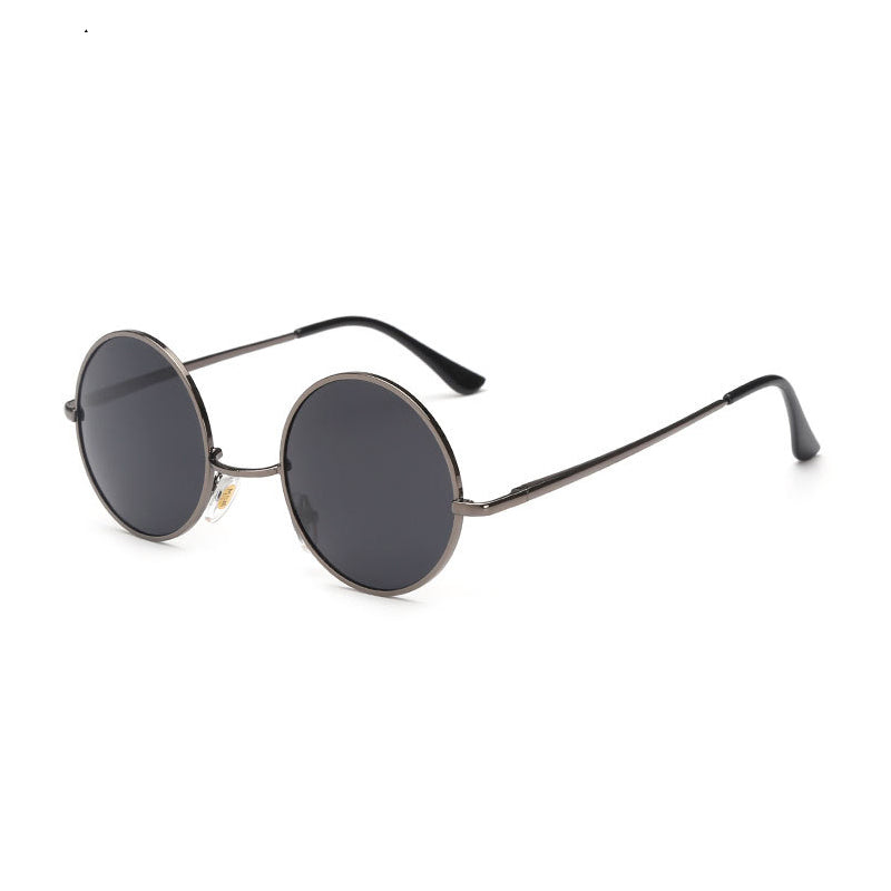 New Round Traitor Retro Black Sunglasses