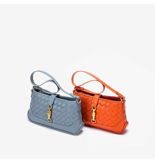 Ladies One-shoulder Retro Woven Diagonal Bag